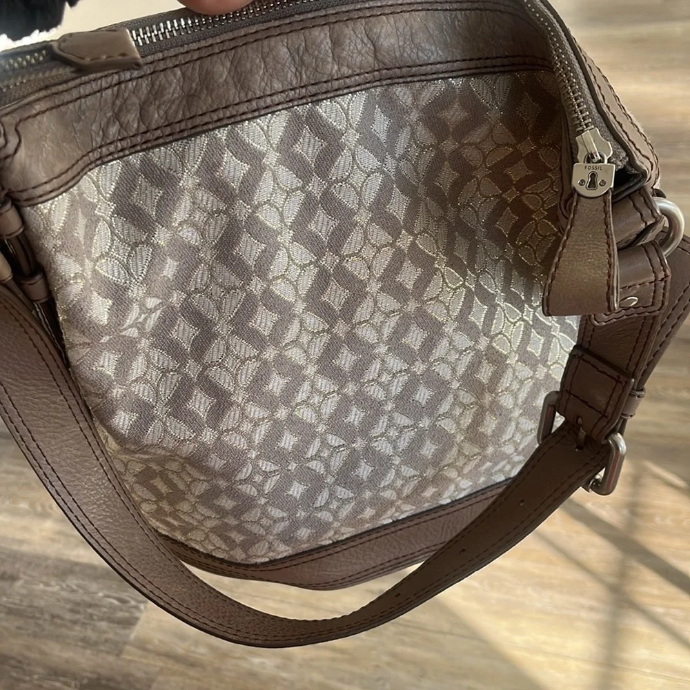 Fossil Maddox Beige metallic Leather Canvas over the shoulder hobo purse